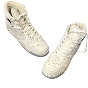 Nautical Men's White with  Black Accent High-Top Sneakers in‎ EUC, Size 11